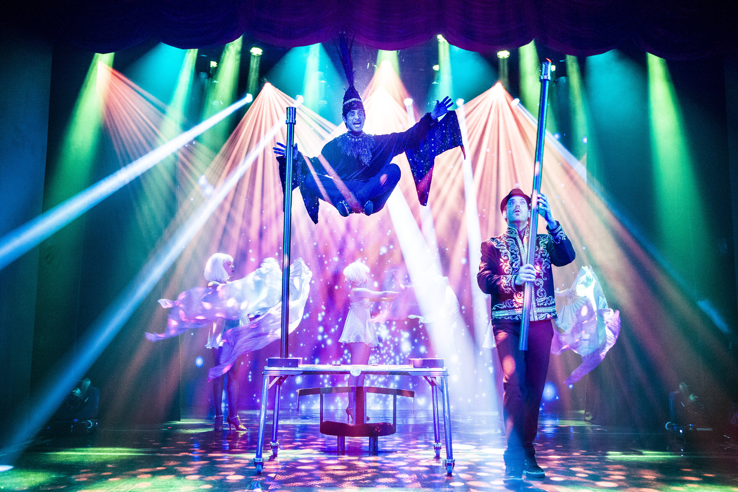 The spectacle of Magique live on stage